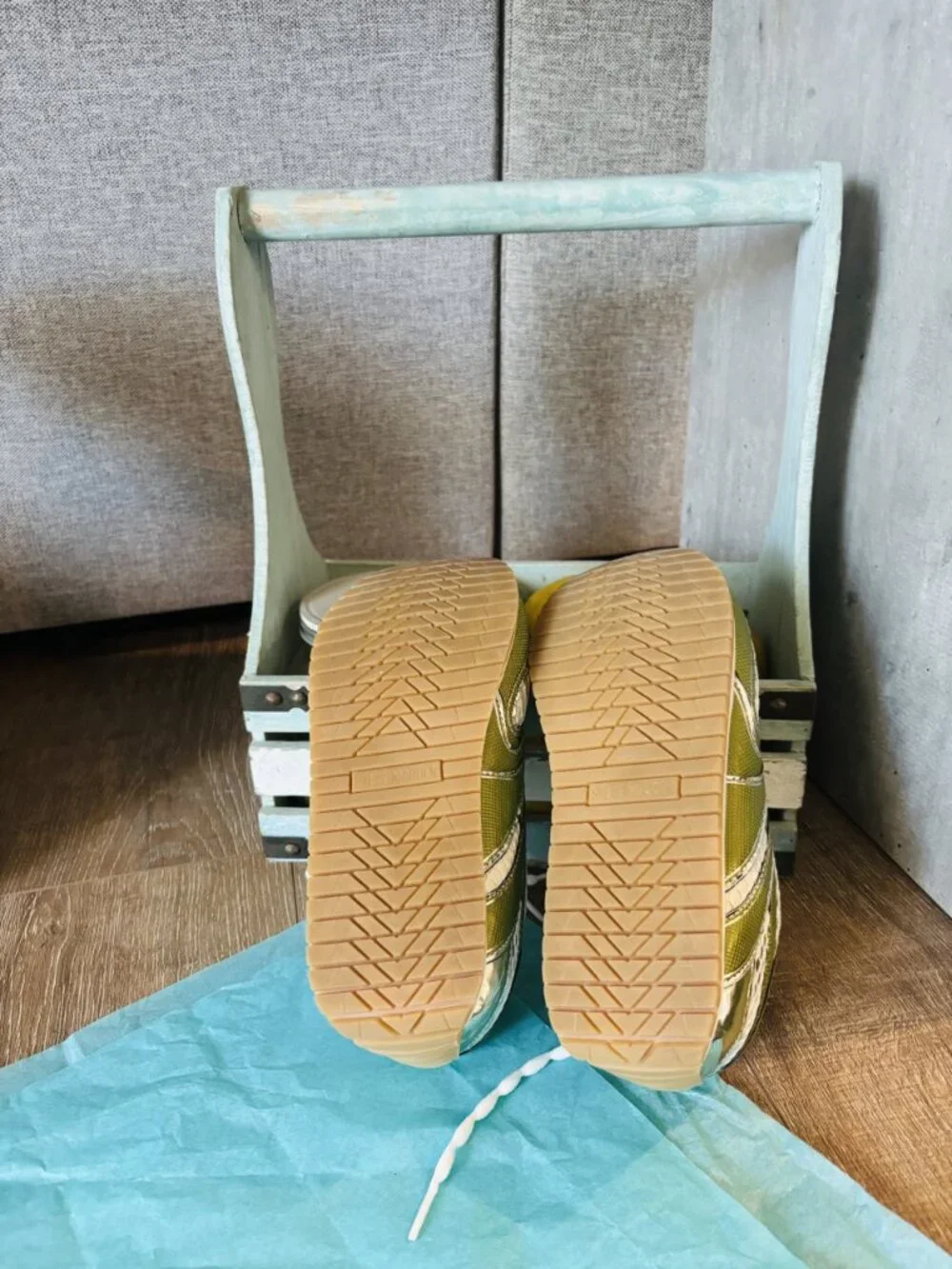 Steve Madden Pager Green Multi Size 7